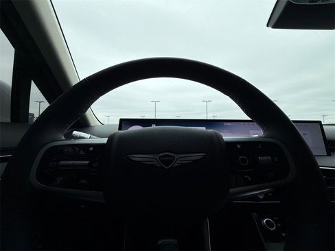 New 2026 Genesis GV70 2.5T Select image 11