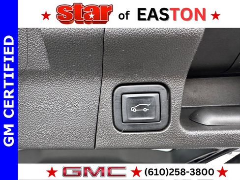 Used 2023 GMC Acadia SLT w/ Technology Package image 40