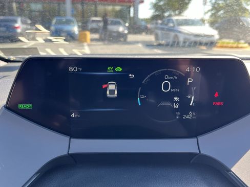 New 2026 Toyota Prius Plug-In Hybrid image 12