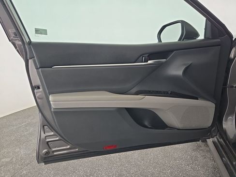 Used 2023 Toyota Camry LE FWD image 25