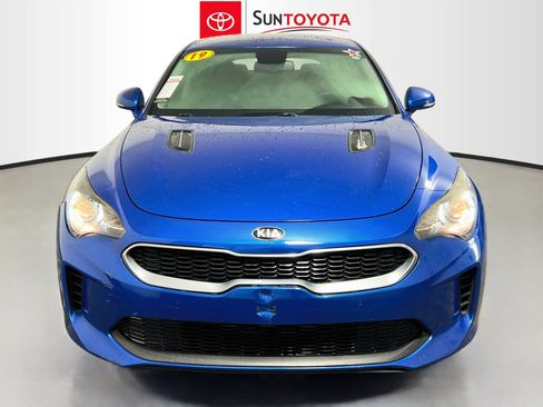 Used 2019 Kia Stinger RWD image 10