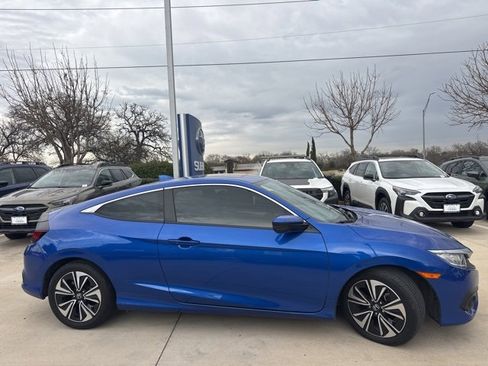 Used 2017 Honda Civic EX-L image 2