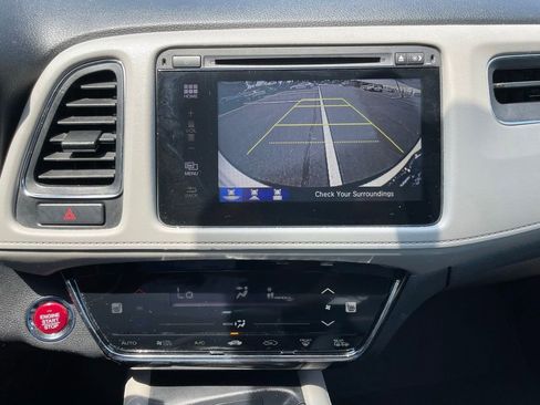 Certified 2017 Honda HR-V EX image 18