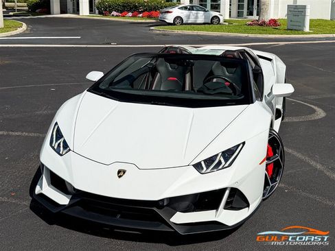 Used 2020 Lamborghini Huracan EVO AWD/4WD image 8