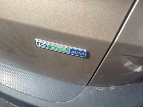 Used 2020 Ford Escape SE AWD/4WD image 6