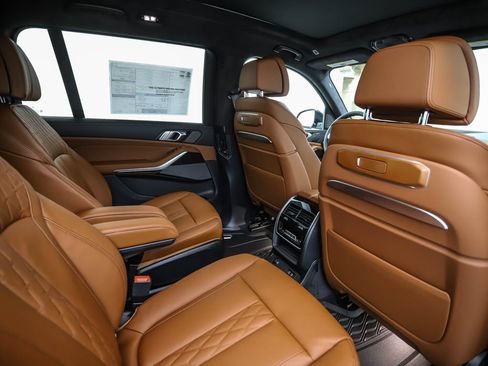 New 2027 BMW X7 xDrive40i w/ Executive Package AWD/4WD image 30