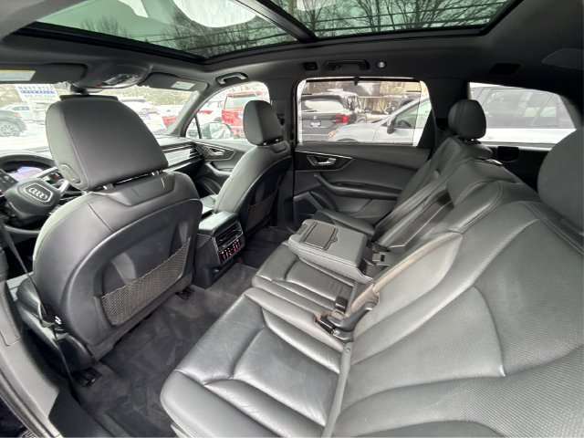 Used 2021 Audi Q7 3.0T Prestige AWD/4WD image 40