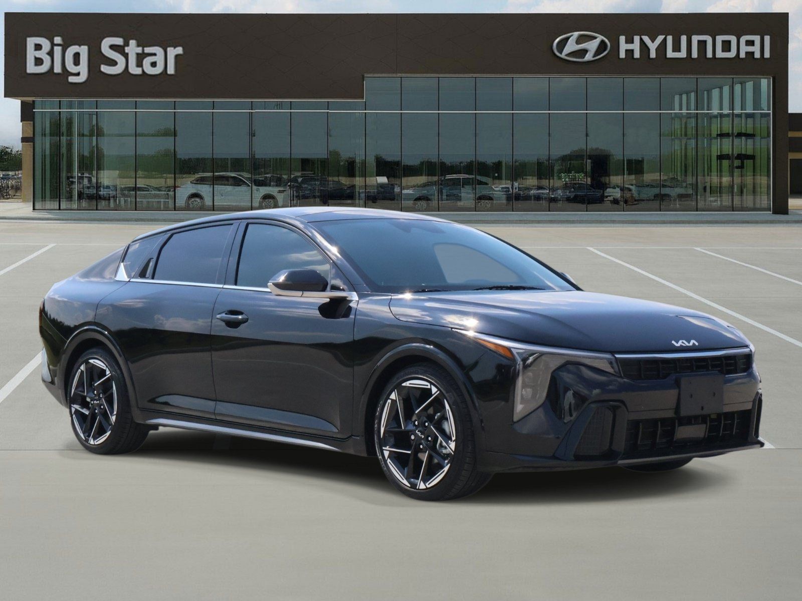 Used 2026 Kia K4 GT-Line w/ GT-Line Premium Package FWD image 6