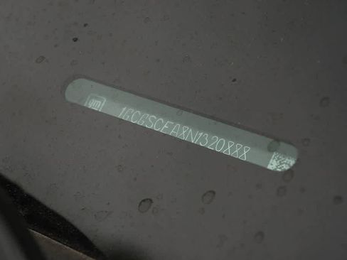 Used 2022 Chevrolet Colorado LT image 12