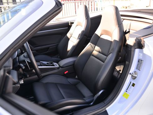 Certified 2024 Porsche 911 Carrera 4S image 13