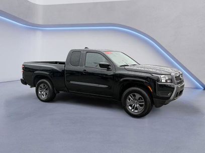 Certified 2025 Nissan Frontier SV
