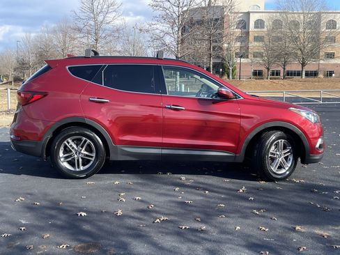 Used 2017 Hyundai Santa Fe Sport w/ 2.4L Tech Package 04 image 10