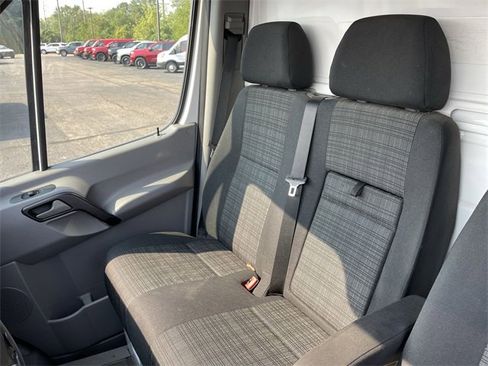 Used 2016 Mercedes-Benz Sprinter 3500 image 15