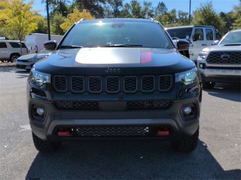 New 2026 Jeep Compass Trailhawk image 8