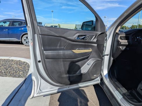 Certified 2019 GMC Acadia Denali AWD/4WD image 12