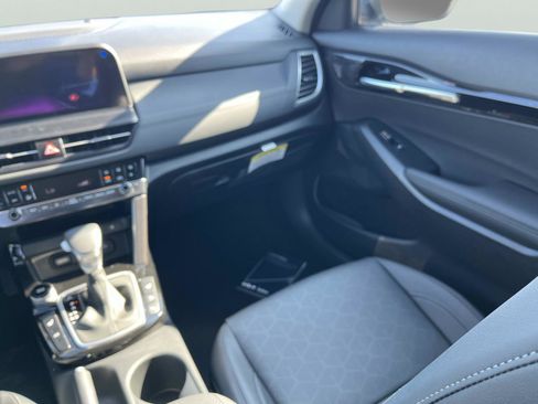 New 2026 Kia Seltos EX image 14