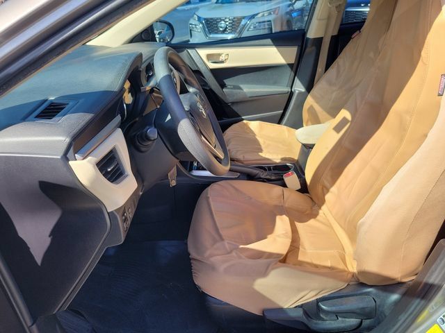 Used 2016 Toyota Corolla LE FWD image 18