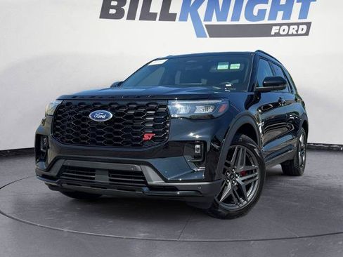 Certified 2026 Ford Explorer ST w/ Sun And Sound Package AWD/4WD image 1