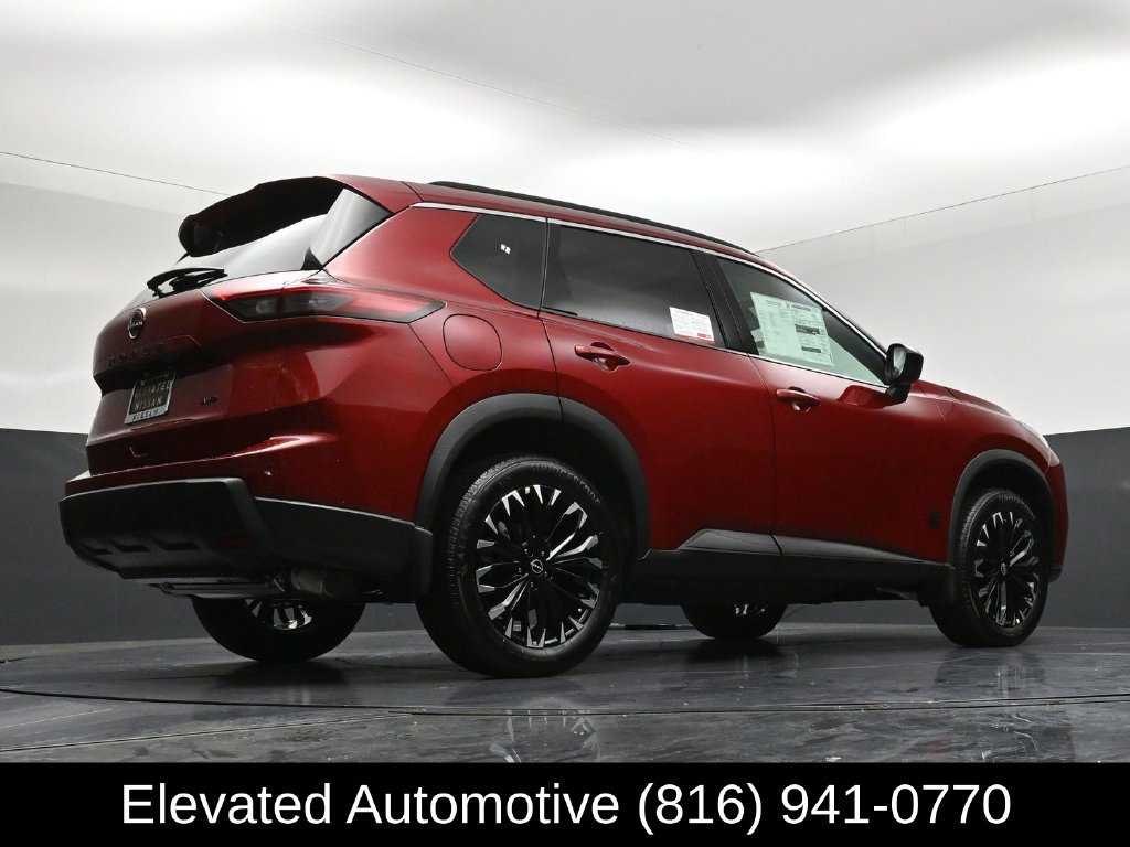 Used 2026 Nissan Rogue Dark Armor AWD/4WD image 29