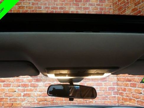 Certified 2023 Nissan Altima 2.5 SR w/ SR Premium Package image 32