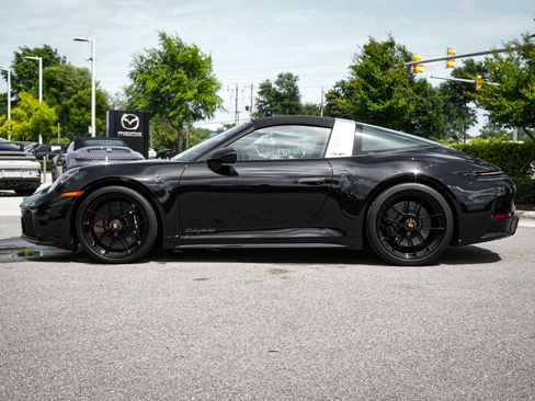 Used 2025 Porsche 911 Targa 4 GTS AWD/4WD image 7