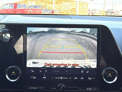 Used 2022 Lexus NX 350 NX 350 Premium image 22