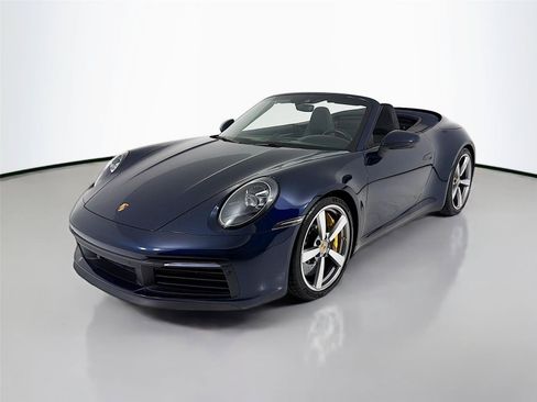 Used 2021 Porsche 911 Cabriolet image 6