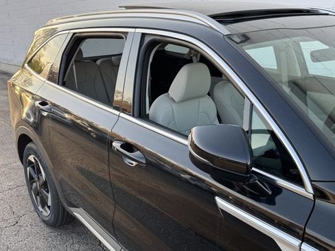New 2026 Kia Sorento EX AWD/4WD image 4