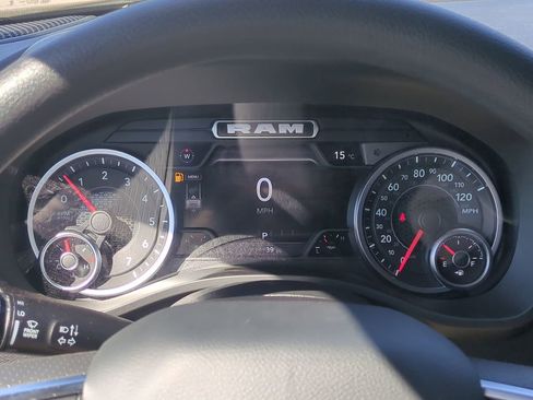 New 2026 RAM 1500 Express AWD/4WD image 28