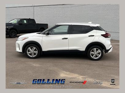 Used 2023 Nissan Kicks S