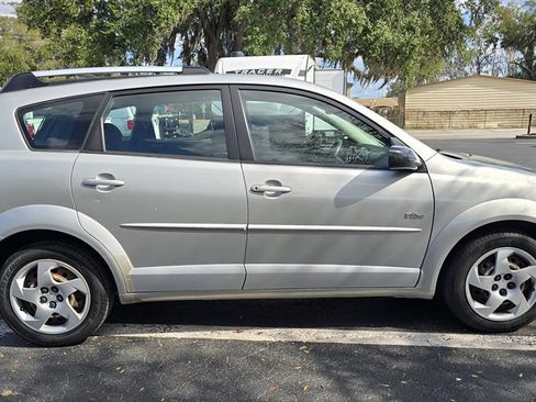 Used 2003 Pontiac Vibe Base w/ Power Group Value Package image 10