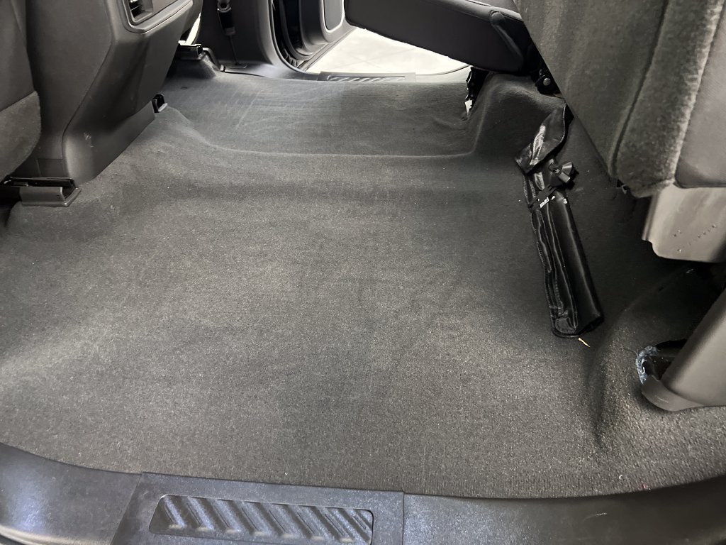 Used 2023 Chevrolet Silverado 1500 RST w/ Protection Package AWD/4WD image 18