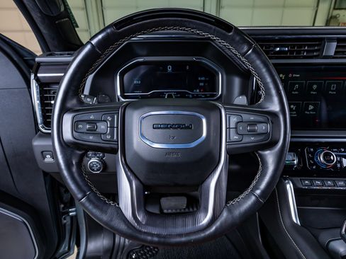 Used 2025 GMC Sierra 1500 Denali Ultimate w/ LPO, Utility Wall Package AWD/4WD image 19