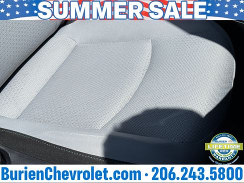Used 2019 Toyota Prius LE AWD/4WD image 21
