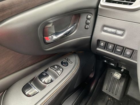 Used 2023 Nissan Murano Platinum w/ Cargo Package FWD image 22