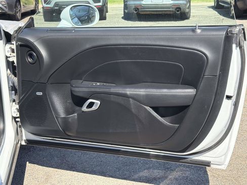 Used 2022 Dodge Challenger GT w/ Plus Package image 23