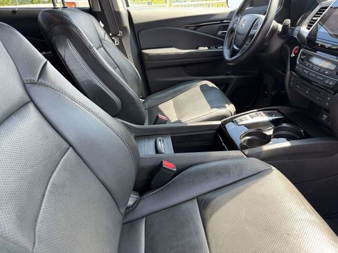 Used 2017 Honda Pilot Elite image 25