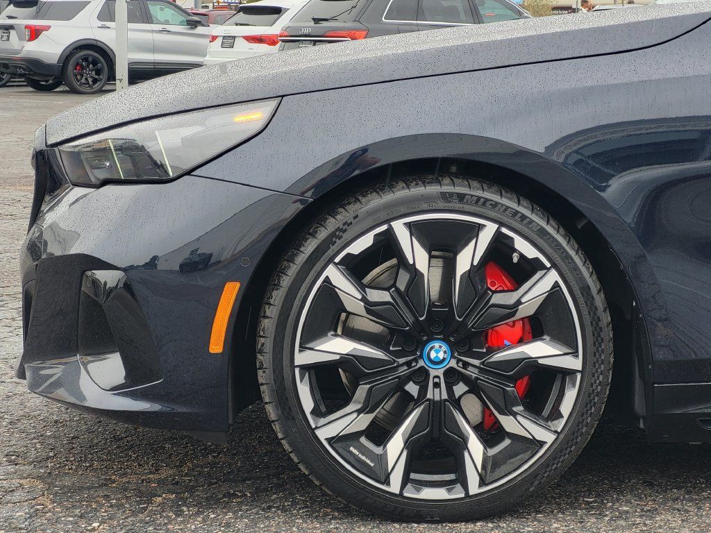 Certified 2024 BMW i5 M60 w/ Executive Package AWD/4WD image 11