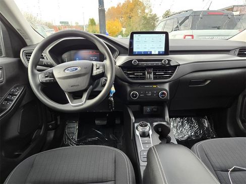 Used 2023 Ford Escape AWD image 11