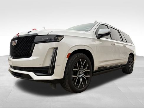 Used 2021 Cadillac Escalade ESV Sport w/ Driver Assist Tech Package image 16