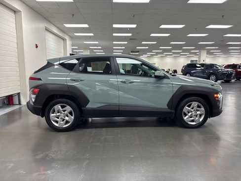 Used 2024 Hyundai Kona SE FWD image 8