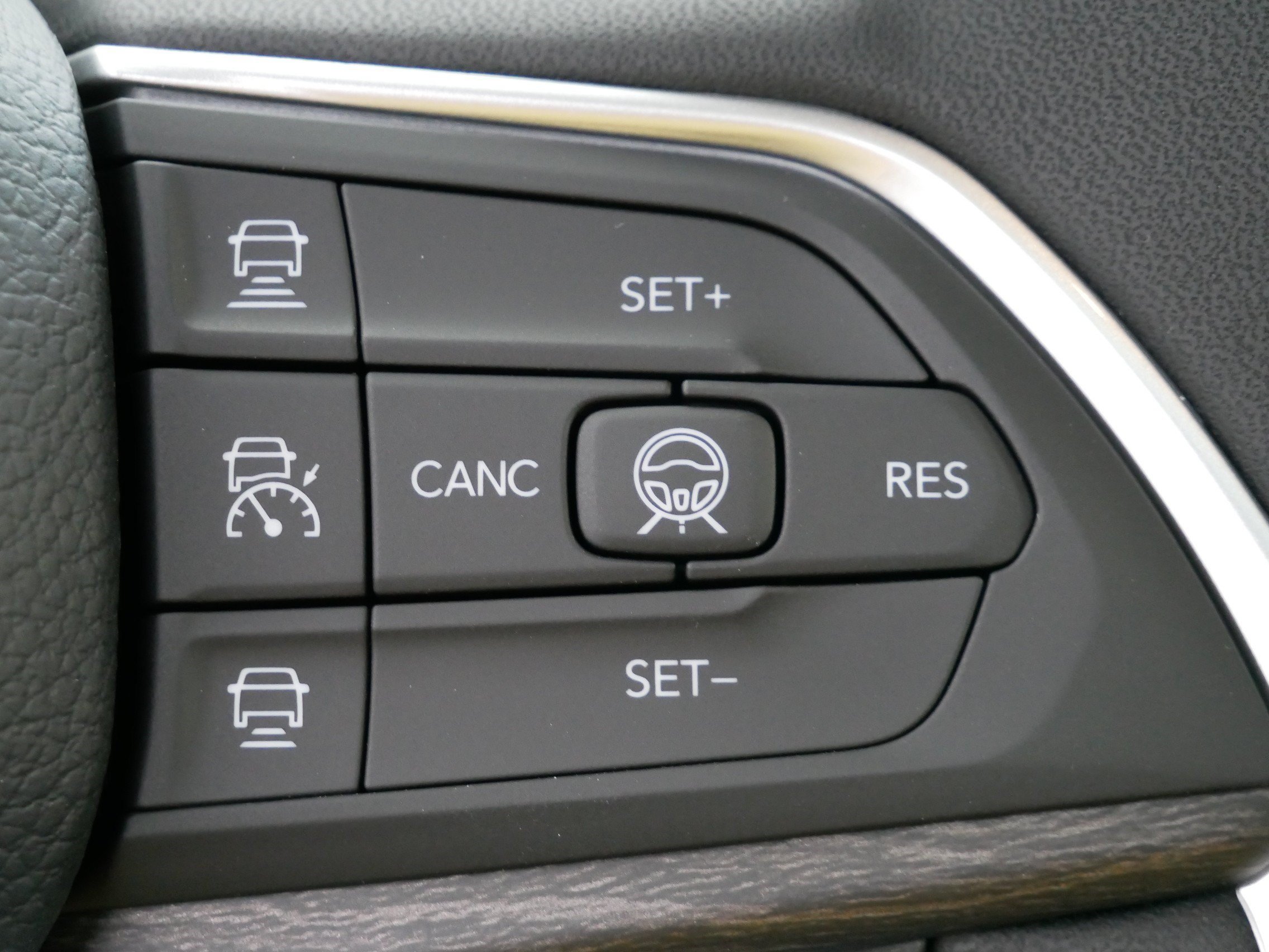 New 2027 Jeep Grand Cherokee Limited AWD/4WD image 16