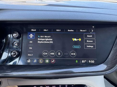 Used 2023 Buick Envision Preferred AWD/4WD image 32