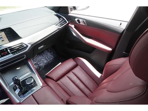 Used 2021 BMW X6 xDrive40i w/ M Sport Package AWD/4WD image 38