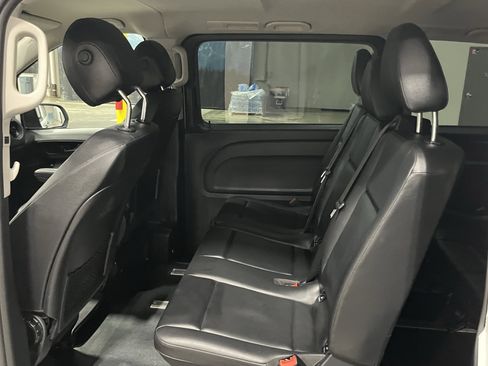 Used 2023 Mercedes-Benz Metris Passenger image 14