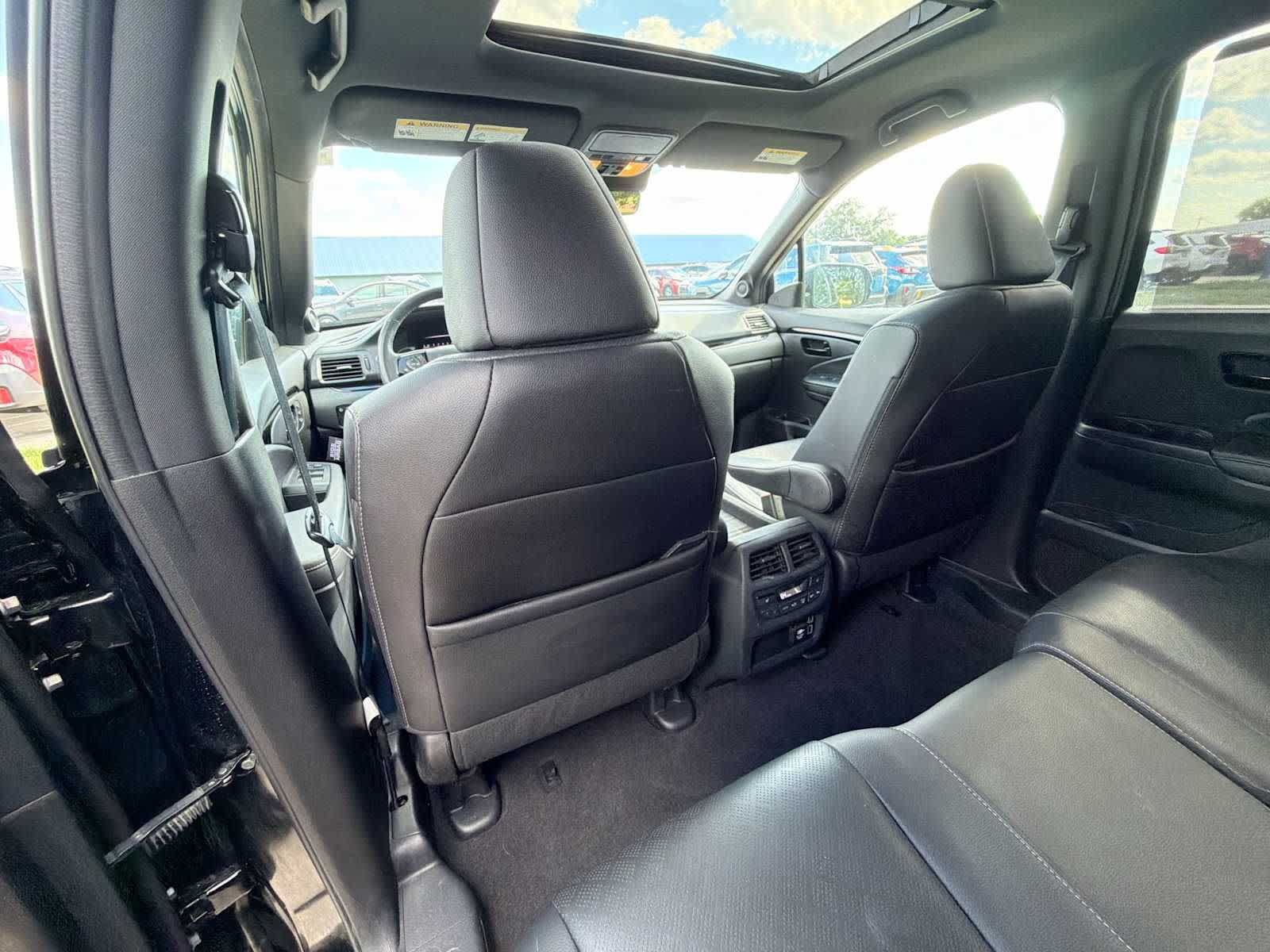 Used 2023 Honda Passport Elite image 15