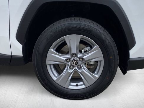 Certified 2025 Toyota RAV4 XLE AWD/4WD image 15