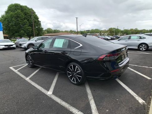 Certified 2024 Honda Accord Touring image 10