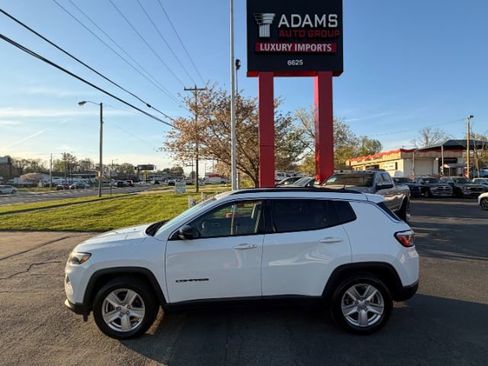 Used 2022 Jeep Compass Latitude w/ Convenience Group image 4