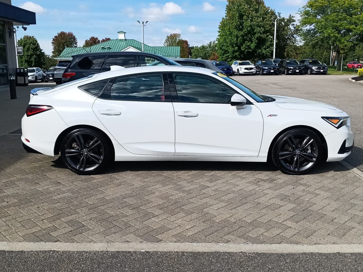 Used 2024 Acura Integra A-Spec FWD image 2